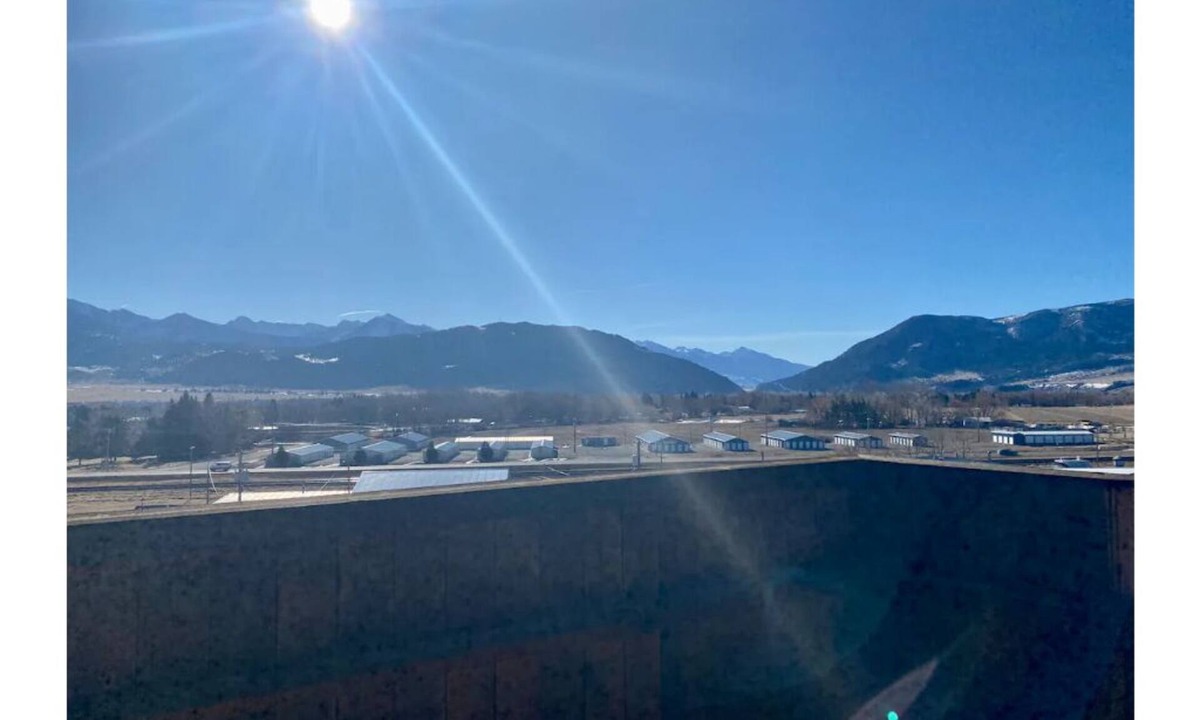 Livingston House | NEW in 2022 with more than a View, Cozy 3bd/2ba, Yellowstone.