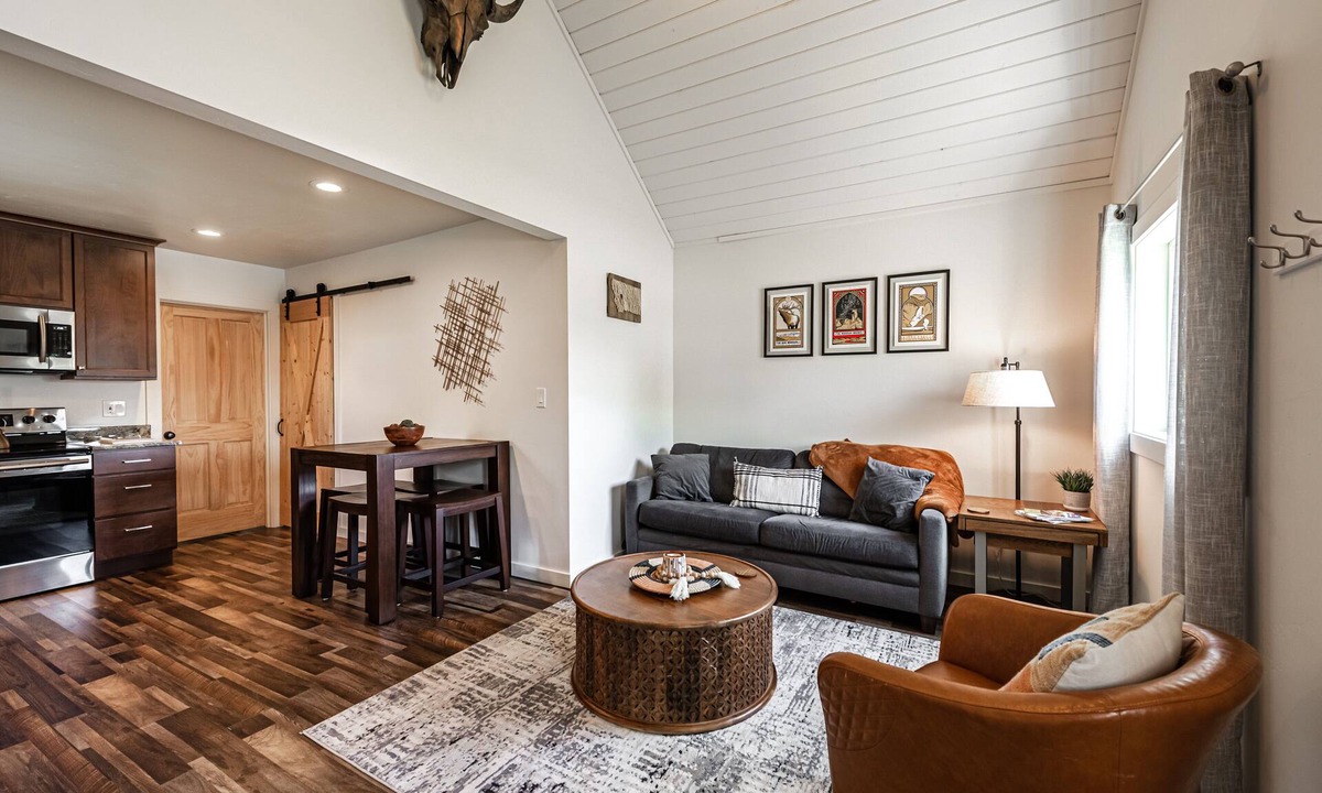 Franklin to the Fort House | New Quiet Home/Heart of Missoula