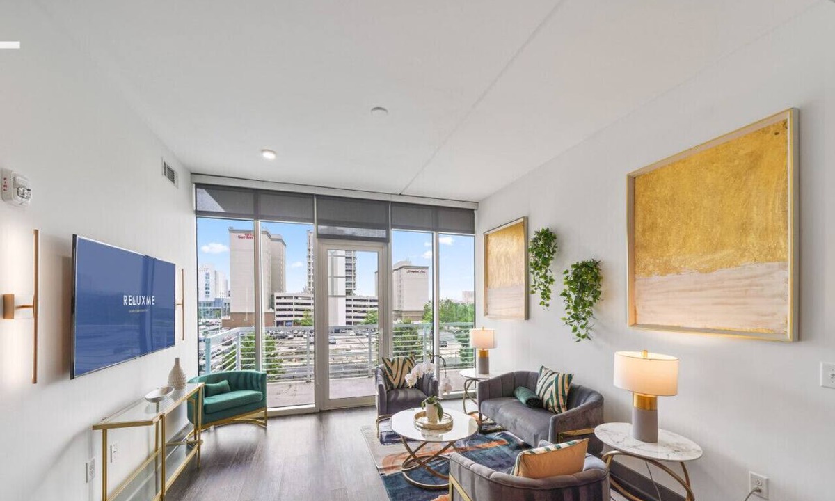Second Ward Condo | NEW Reluxme | High-Rise Escape 2BD w/King Top Amenities🏙️
