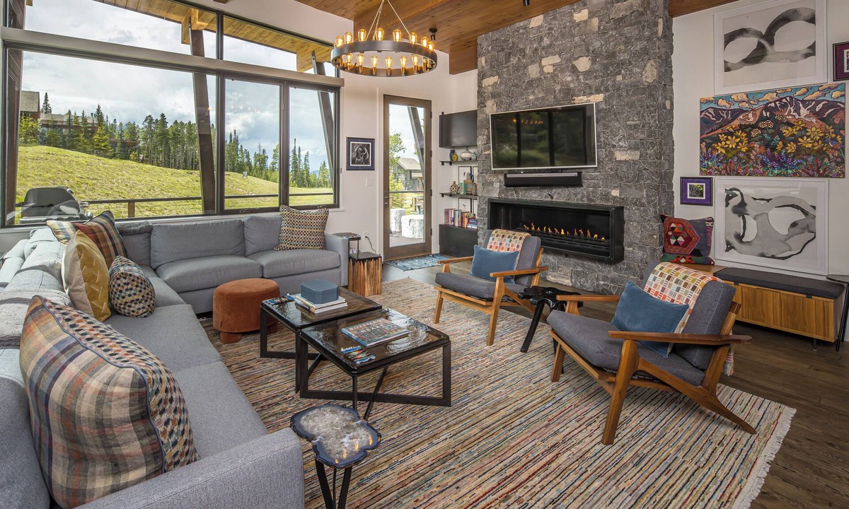 Big Sky House | NEW! Ski in/ski out w/private hot tub in Moonlight Basin - Tanager House