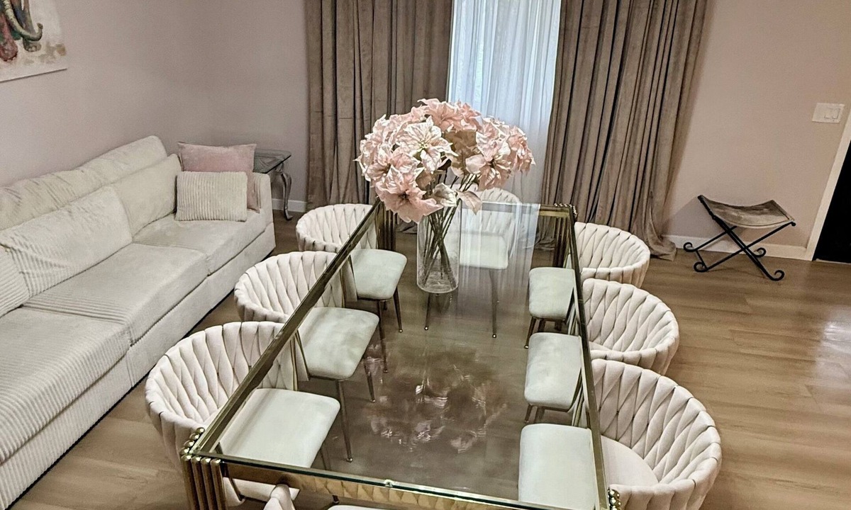 Quartz Hill House | Newly Remodeled 4 bedroom House