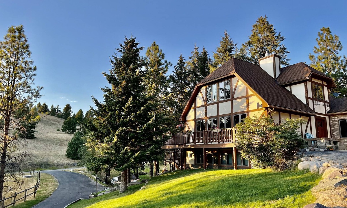 Kalispell House | Newly remodeled and conveniently located!