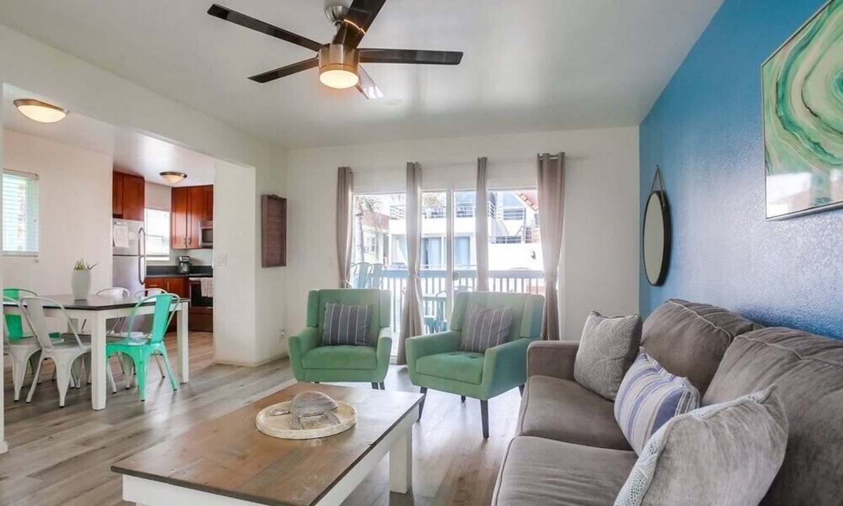 Central Mission Beach Apartment | Newly Remodeled Condo - Close to Everything!