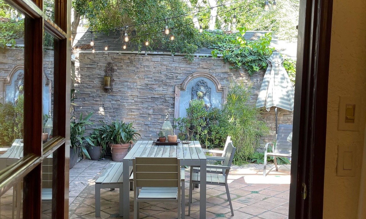 Norma Triangle House | Newly renovated 3-bedroom house in vibrant West Hollywood
