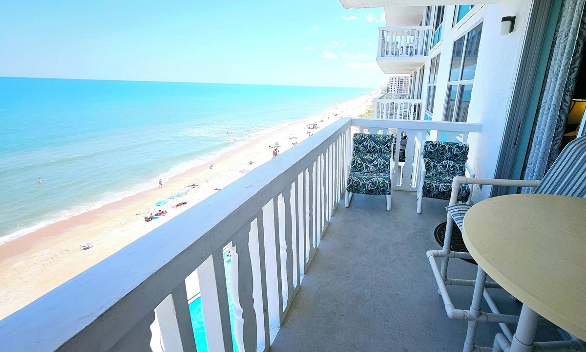 O'byrne Condo | No Drive Beach side- Ormond Beach, Amazing views-On the Ocean from your Balcony