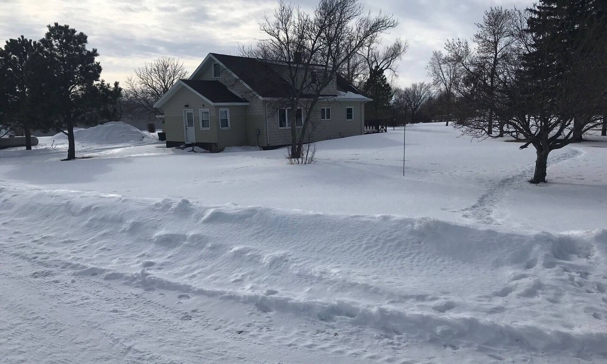 Stutsman County House | North Dakota sportsman's paradise!
