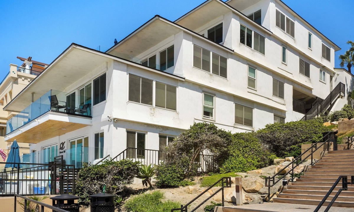 Carlsbad Village Villa | Ocean Villas of Carlsbad