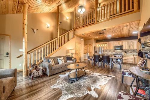 Gruene House | OM A5 River Float Haus on the Gruene