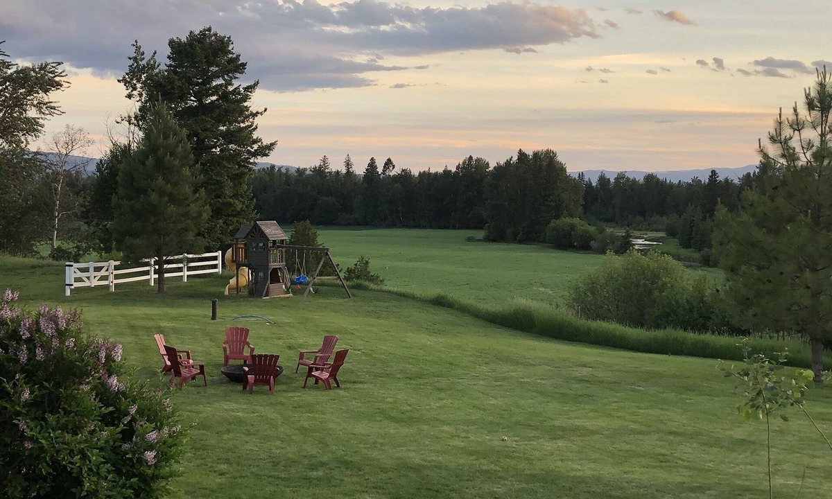 Kalispell House | Our Friends House- Quiet, Comfortable Retreat on 5 acres