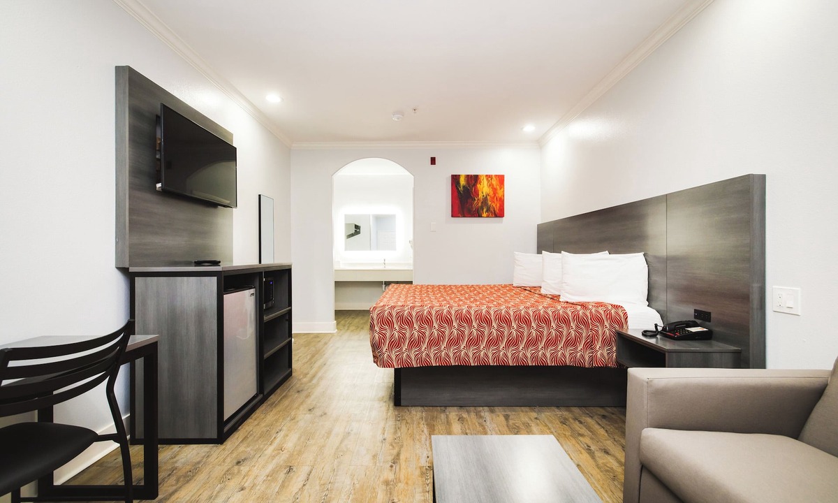 Fairbanks Hotel | Palace Inn Fairbanks