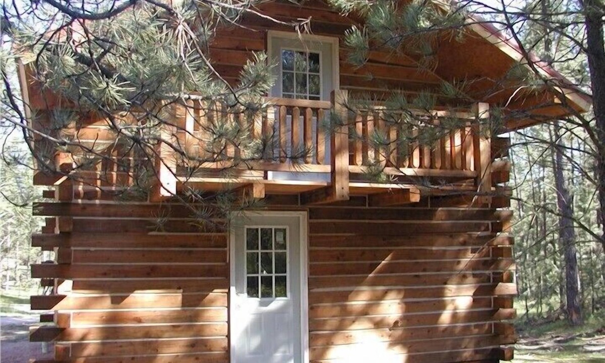 Custer House | Papoose
