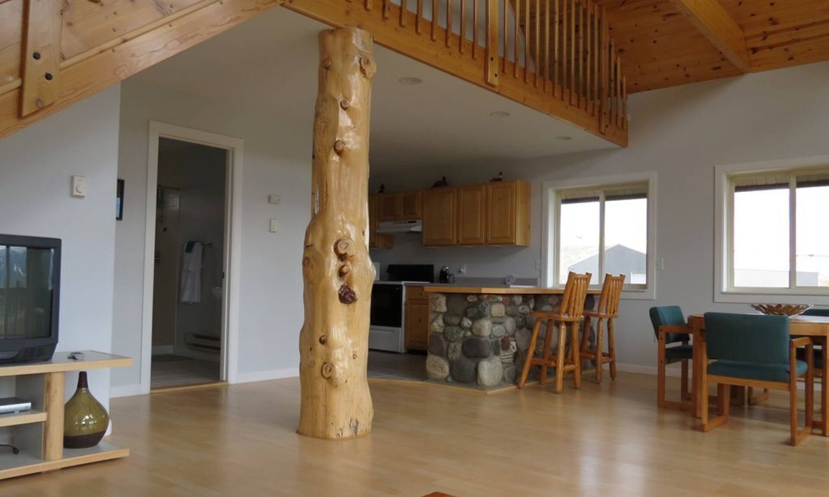 Livingston Cabin | Paradise Valley View Cabin