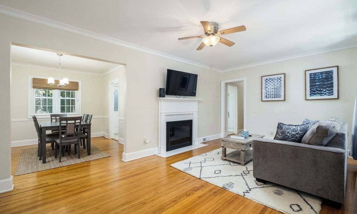 Charlotte House | Park Road Park - Near Quail Hollow Golf