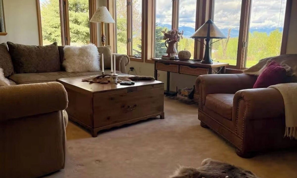 Grantsdale House | Peaceful Skalkaho hide away, 4-bedroom house in Hamilton.