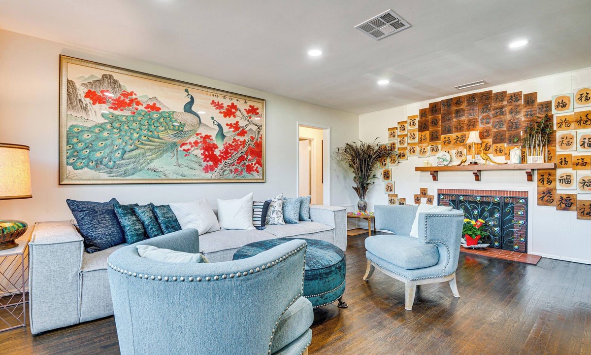 East Pasadena House | 'Peacock House Sanctuary' 4 Mi to Old Pasadena!