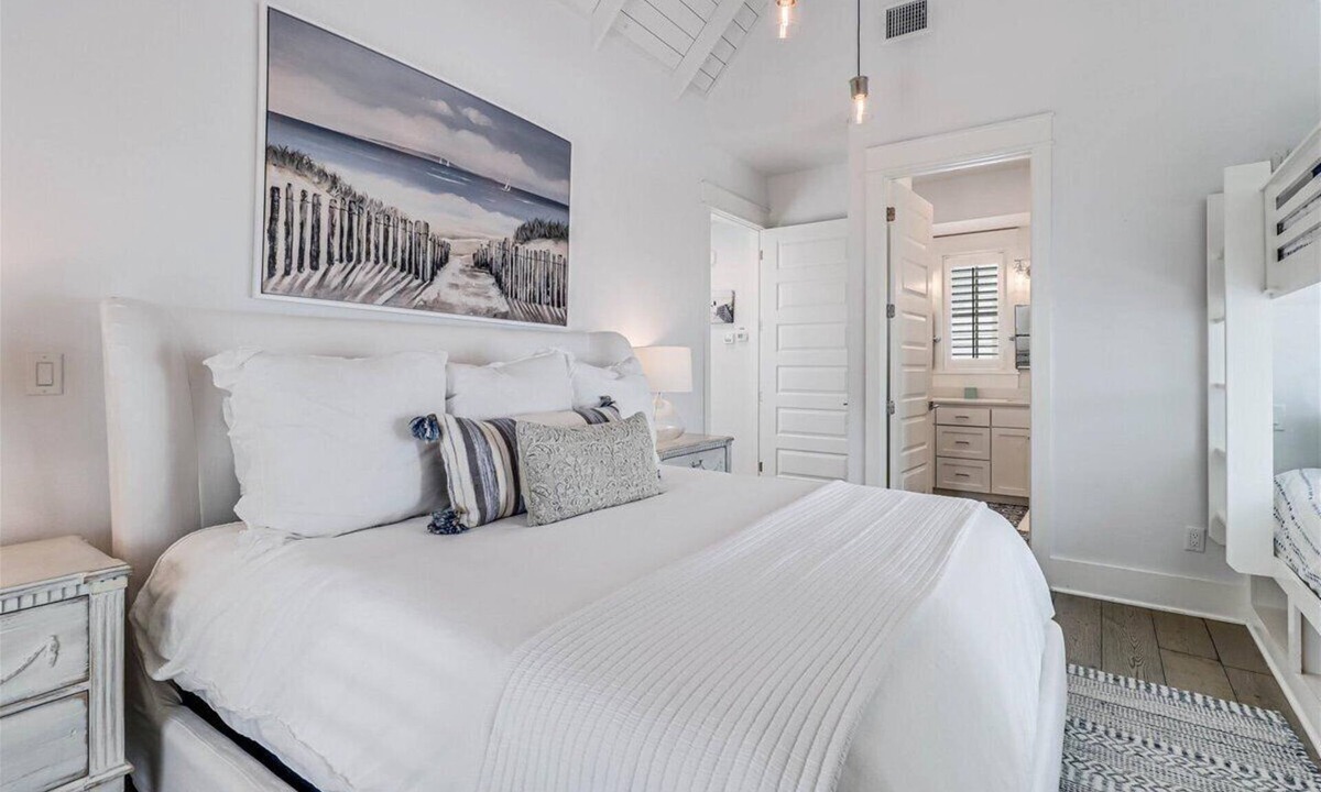 Cinnamon Shore Cottage | Perfect Beach Cottage w/Bonus Bunk+On-Site Amenities Galore@Cinnamon Shore