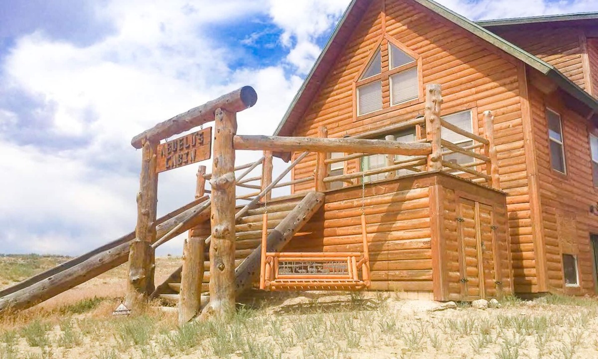 Duchesne House | PERFECT for LARGE Groups or FAMILY Reunions