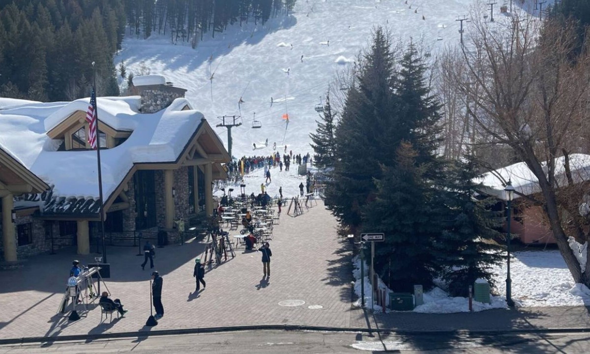 Warm Springs Condo | Perfect Ski-in/Ski-out Sun Valley Mountain Condo: Bavarian Warm Springs Charm