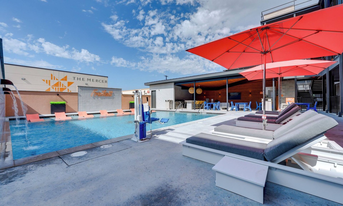 New Braunfels Apartment | Pet-friendly New Braunfels Condo w/Shared Pool!