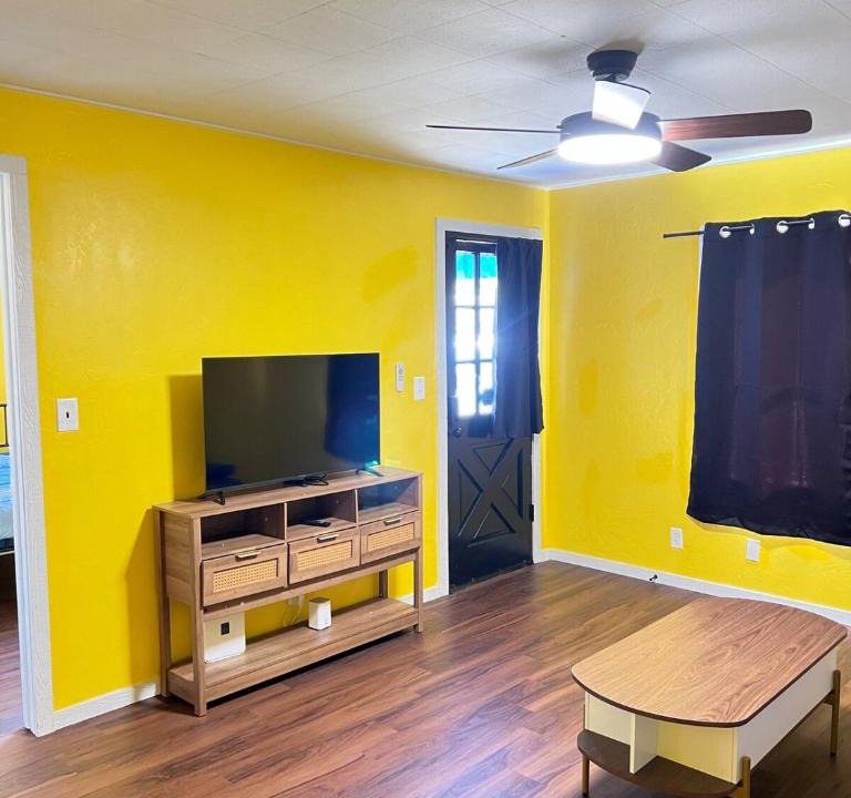 Central Oklahoma City House | Pet friendly Newly renovated Two bedroom Property in Central Okc