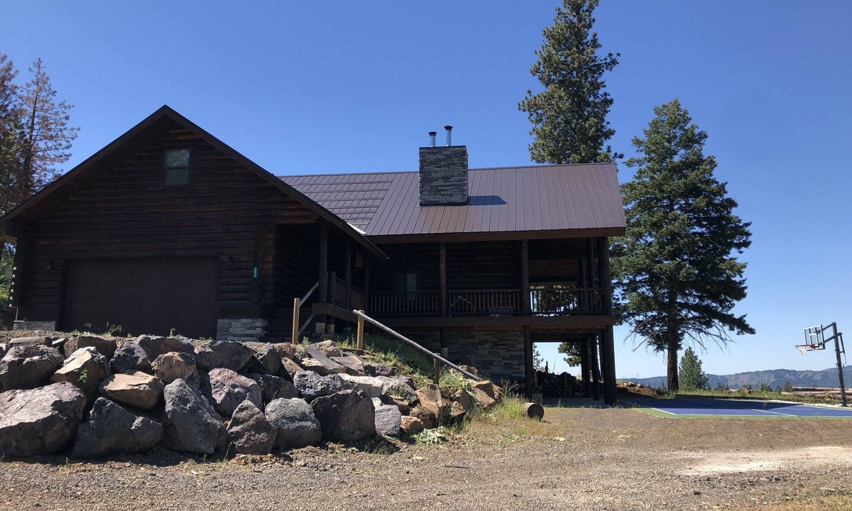 Tamarack Resort Cabin | Private Log Cabin with breathtaking views on 15 acres adjacent to forest service