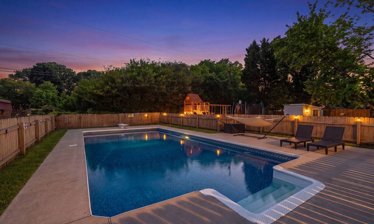 Sandy Springs House | Private Pool-4BR- 2.5 BT- 12min Clemson Univ