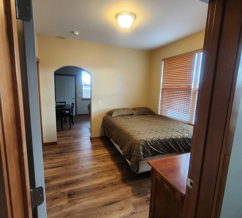 Bozeman Resort | Private room ∙ 1 guest