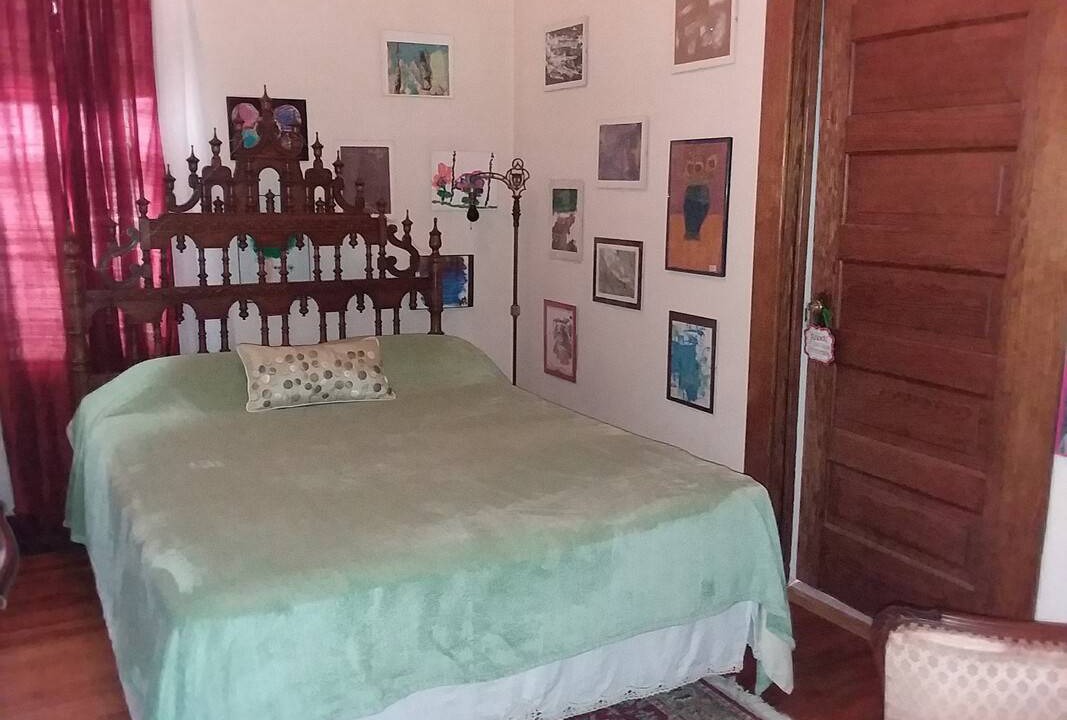Terre Haute Resort | Private room ∙ 1 guest
