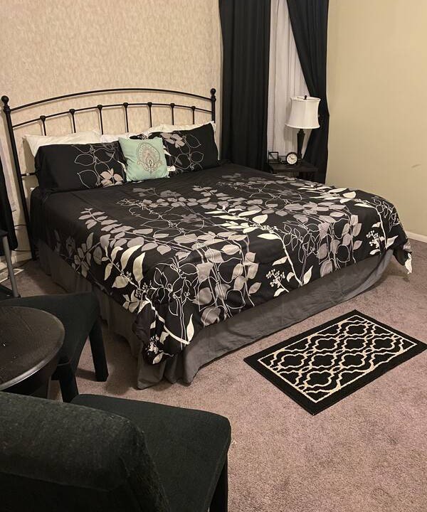Cleveland Resort | Private room ∙ 2 guests