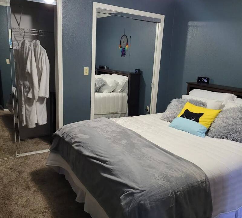 Tulsa Resort | Private room ∙ 2 guests