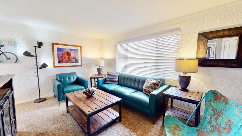 Moab Apartment | Purple Sage Flats #8