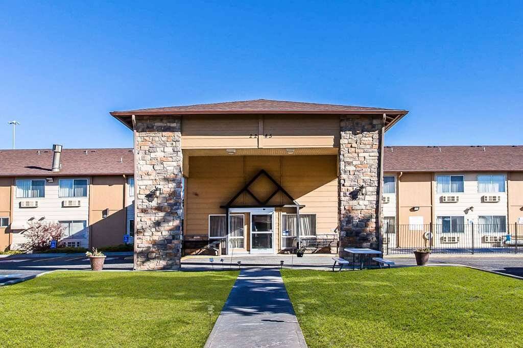 Cheyenne Hotel | Quality Inn Cheyenne I-25 South
