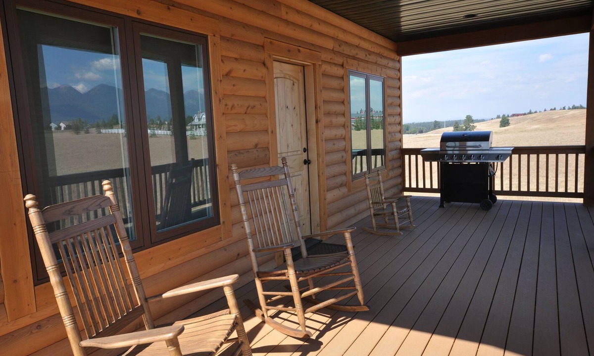 Kalispell Cabin | QUIET CABIN RETREAT, BEAUTIFUL VIEWS