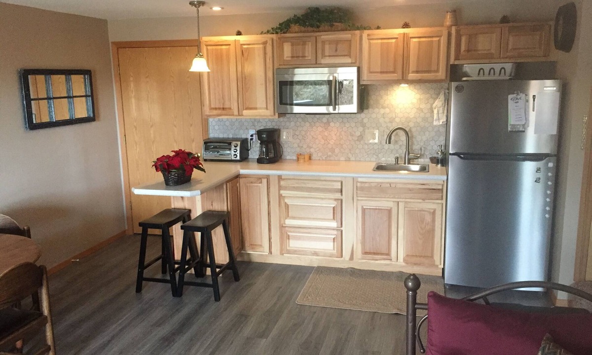 Helena Condo | Quiet place close to downtown/Capitol with trails nearby-charming neighborhood