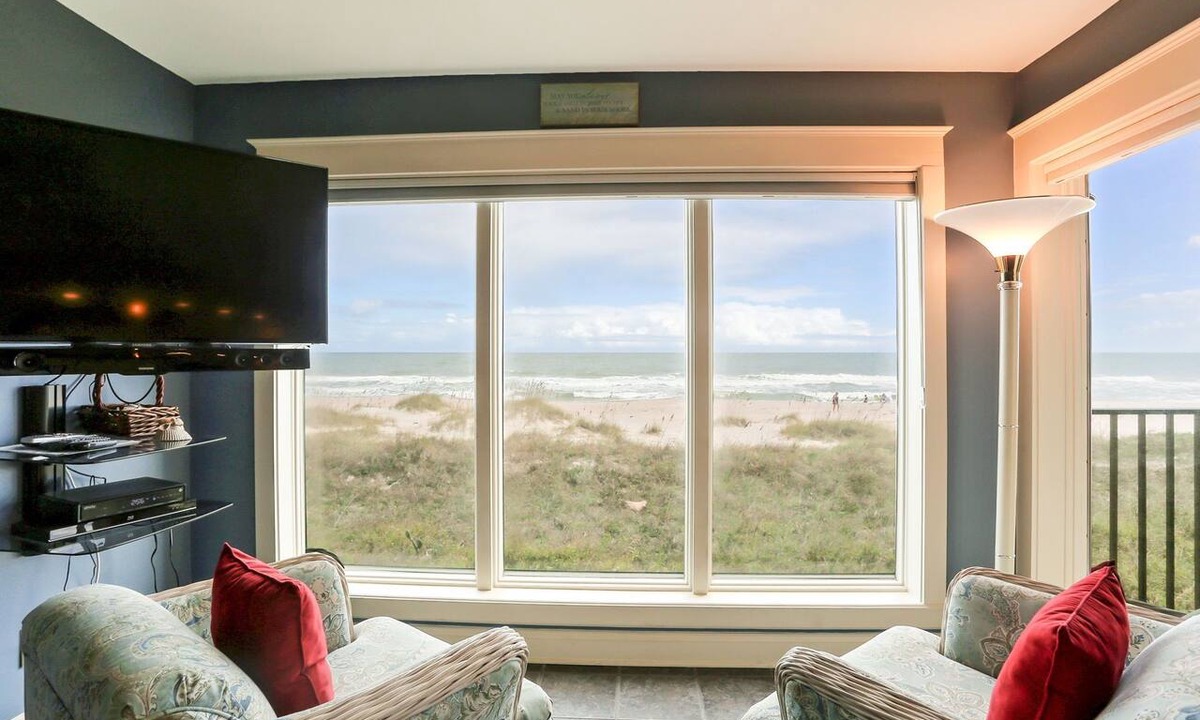 Ocean Cay Condo | Remodeled 2 Bed/2 Bath, 2nd floor Oceanfront condo sleeps 6. Oceanfront deck and pool.