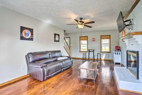 Sandston House | Richmond Area Home w/Game Room & Patio!