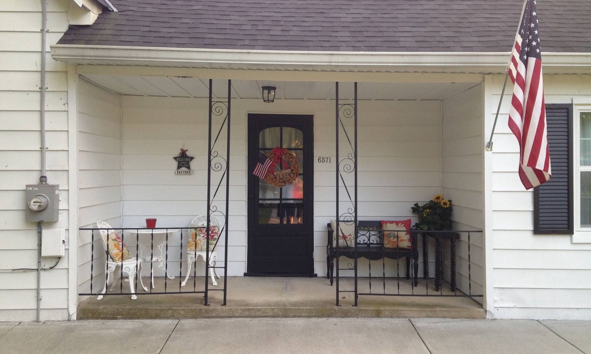 Petersburg House | Rivertown Ranch near Creation Museum, Ark Encounter and Perfect North Slopes