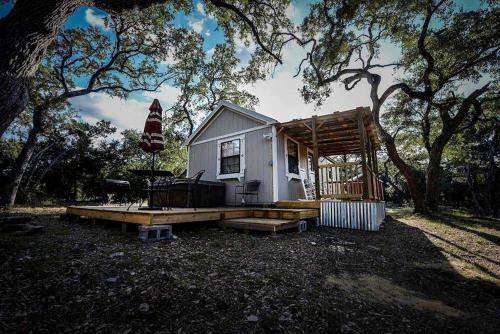 Wimberley House | Rustic Dog-Friendly Cabin with Private Deck and Hot-Tub in Texas