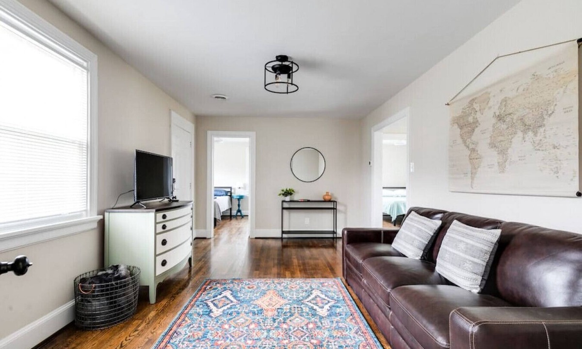 Mosby House | RVA Cottage Cozy & Spacious Near Downtown
