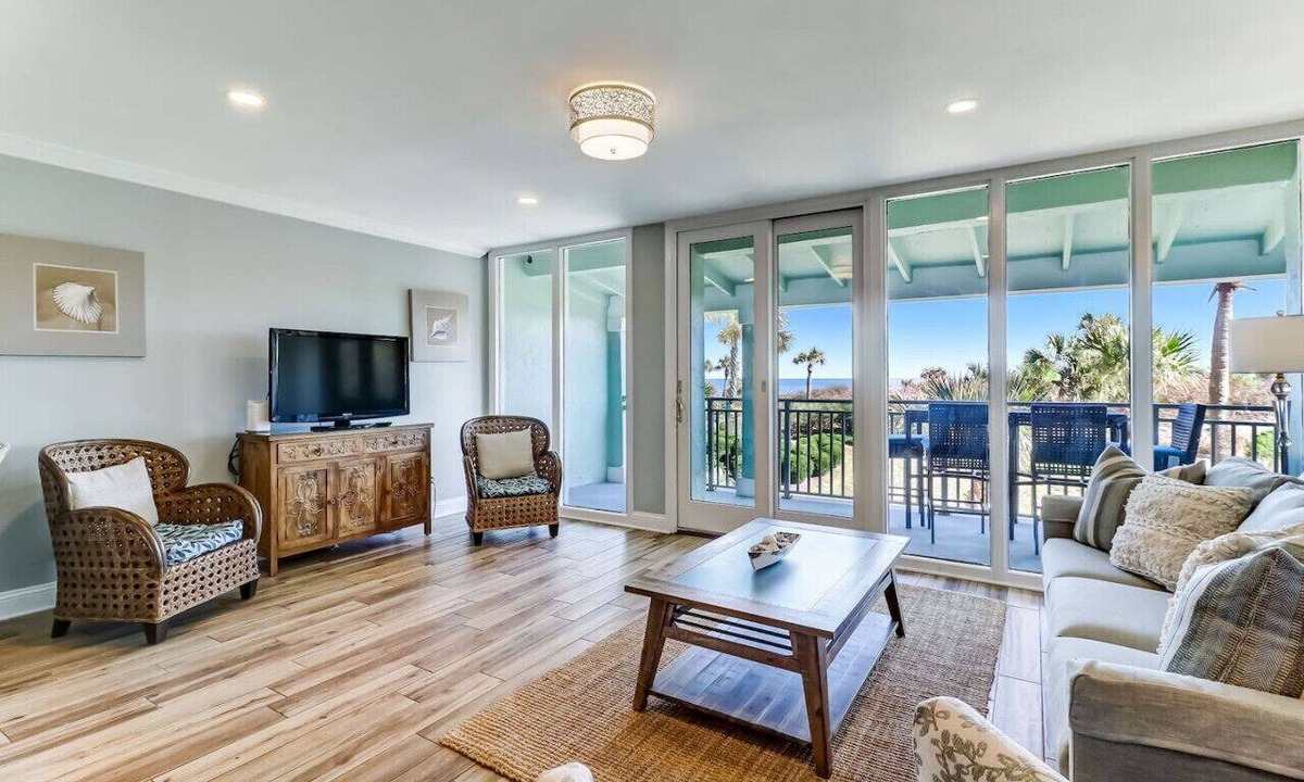 Fernandina Beach Apartment | Salty Smiles at Shipwatch on Amelia Island