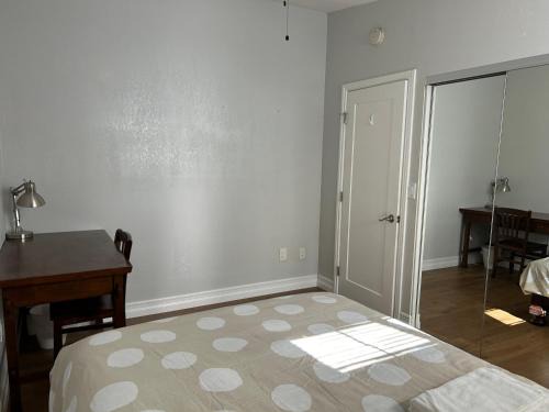Serra Mesa House | San Diego Homestay A