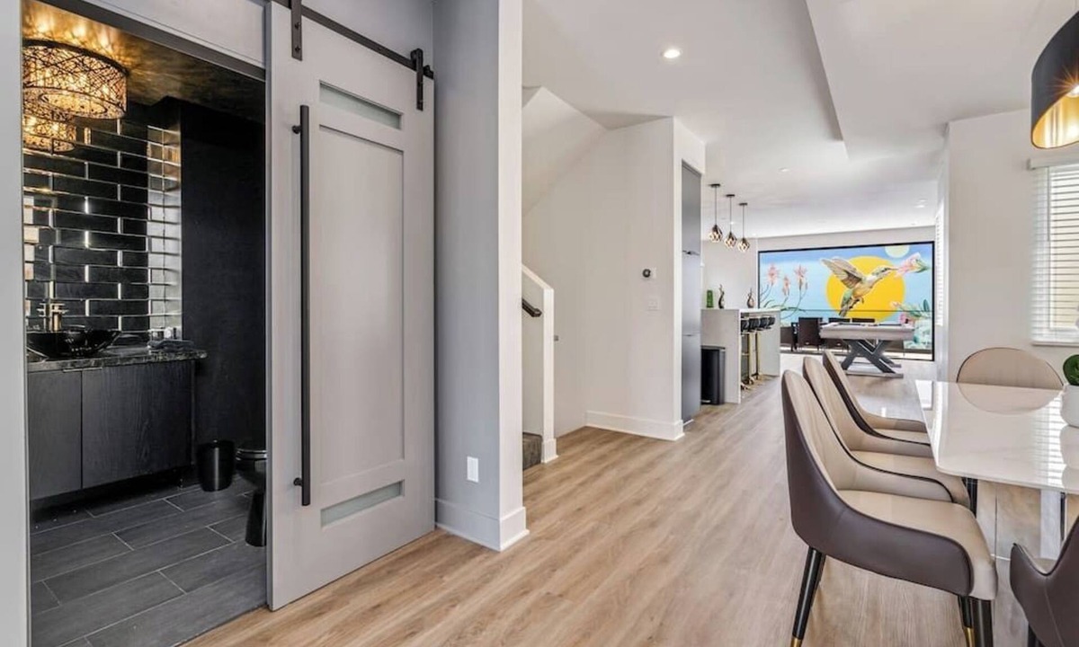 Point Loma House | San Diego! Sleeps 12! Walk to Restaurants! 3 decks