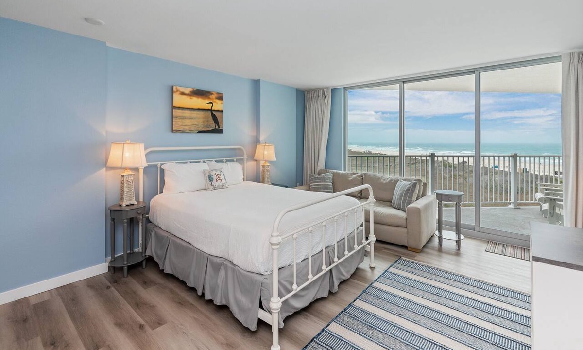 Shibui Sands Condo | Sandcastle Condominiums Unit 402