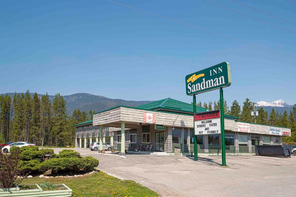 Blue River Hotel | Sandman Inn Blue River