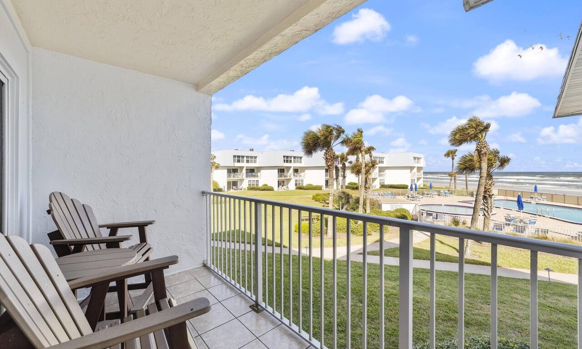 Crescent Beach Condo | Sandpiper 207-Starfish Shores