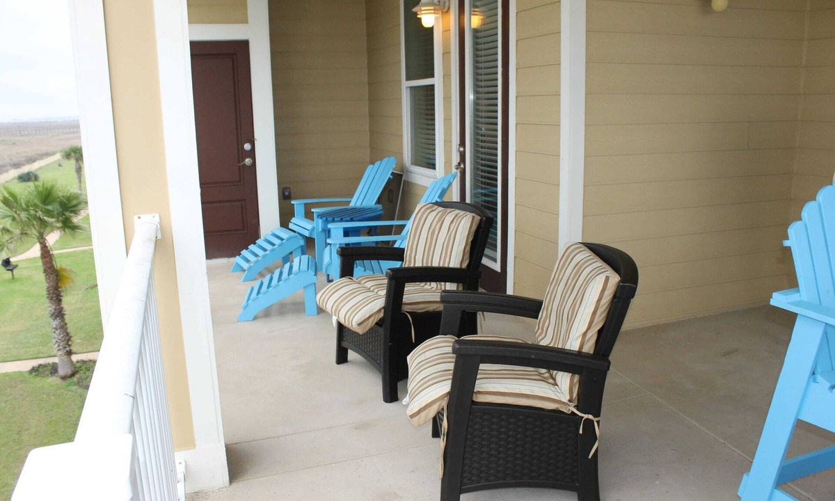 Red Fish Cove Condo | Sapphire Beach! Fabulous Beach Front Views