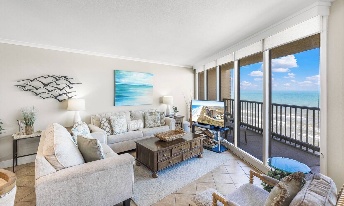 Port Aransas Condo | Sea Gull #1008: Beachfront 2 Bedroom 2 Bathroom With Spectacular Views and 24 Hour Management