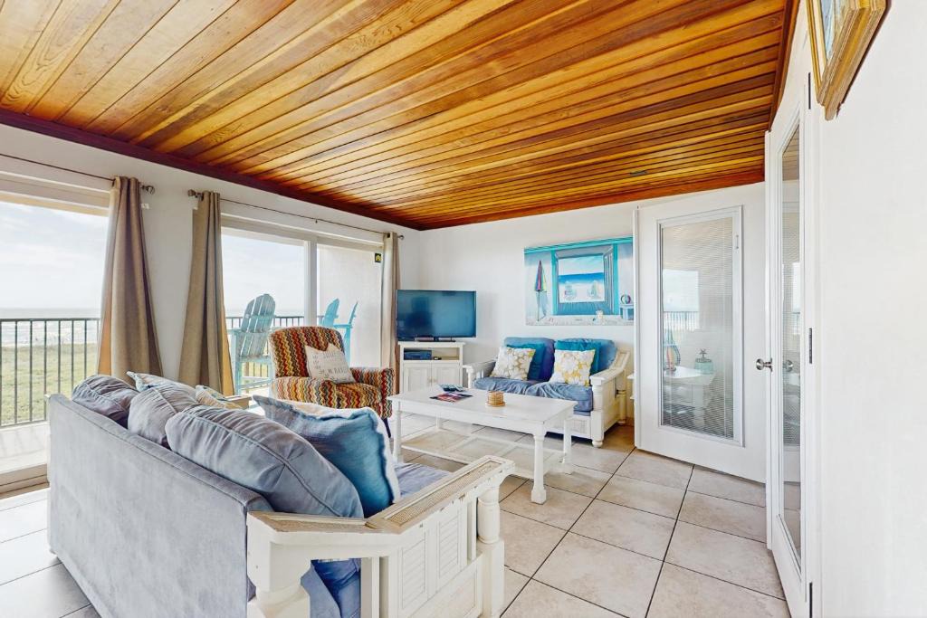 South Padre Island Apartment | Seagull Condominiums #301