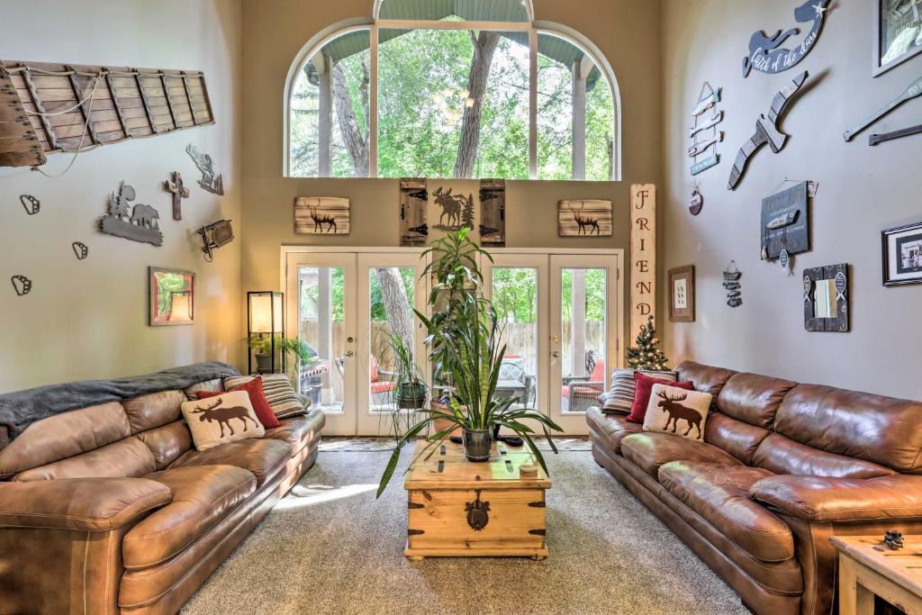 Millcreek House | Secluded Home with Hot Tub and Mountain Views!