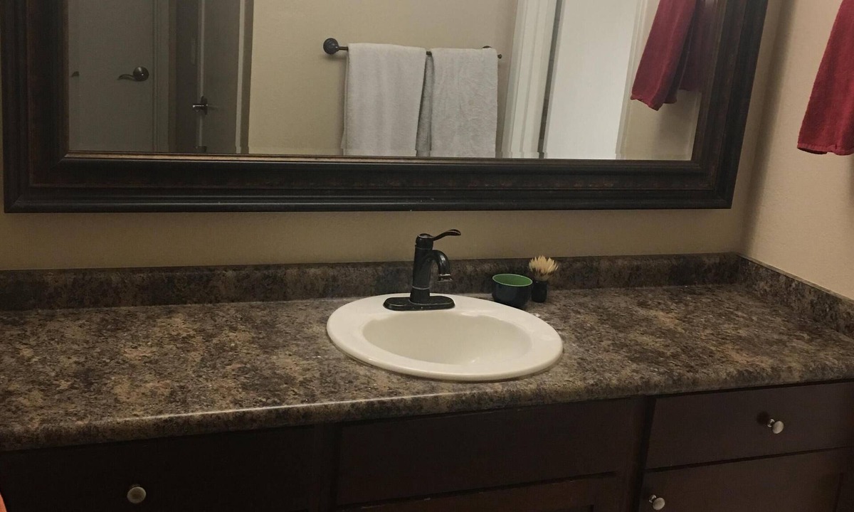 Tempe Condo | See the Valley of the Sun, Arizona State University and Tempe just a short walk.